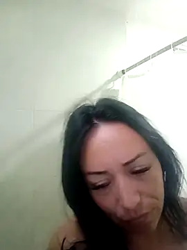 Laura martin  online show from April 28, 11:14 am