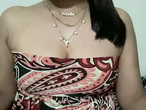 Queen-of-hearts55 online show from January 17, 7:43 pm