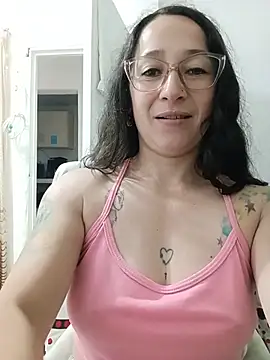 emilypoppy3 online show from July 14, 8:02 pm