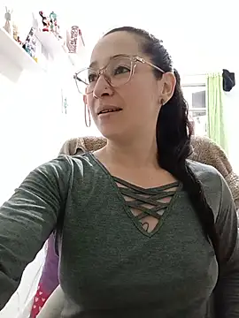 emilypoppy3 online show from July 31, 7:04 pm