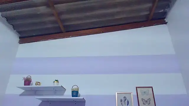 kimberlyvega online show from July 28, 8:52 pm