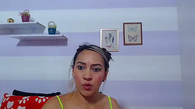 kimberlyvega online show from March 19, 7:07 pm