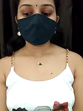 Angleannie online show from May 10, 6:21 pm