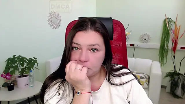 Lily flower7 online show from October 6, 7:47 am