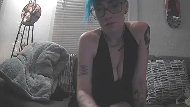 Emily0903 online show from June 12, 4:53 am