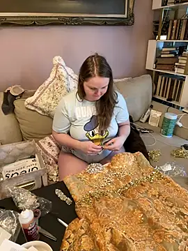 GingerSnap33 online show from January 18, 6:37 pm