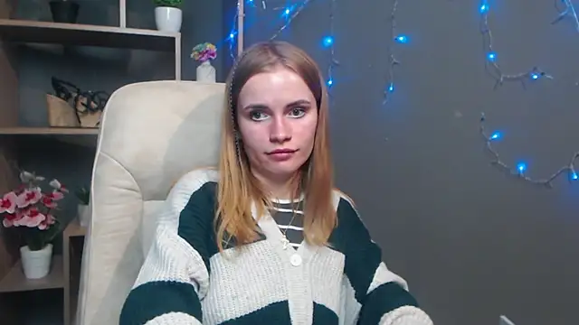 MargaritaKiss online show from December 1, 8:55 pm