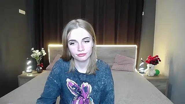 MargaritaKiss online show from September 8, 7:35 pm