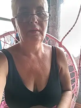 NicoleOlla online show from July 7, 7:23 am