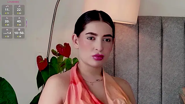 caralella online show from May 1, 8:34 pm