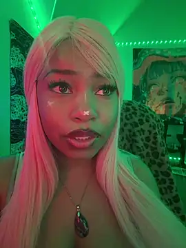 lovekaylaa online show from November 30, 11:47 am