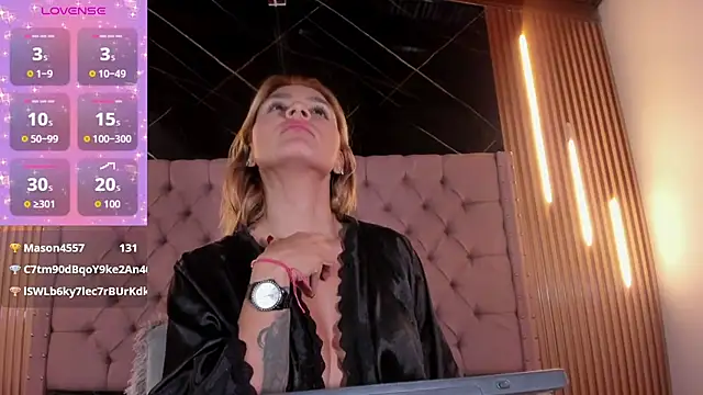 AinaPink online show from January 8, 5:50 pm