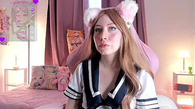 Gin Lilah online show from July 1, 9:25 pm