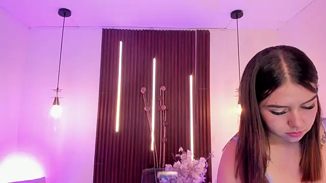 ArianaBaker online show from April 30, 5:40 pm