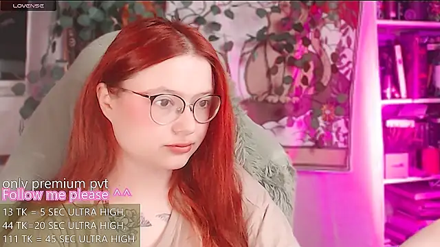me  hanna online show from June 20, 2:26 am