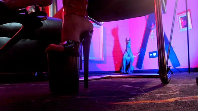 MonicaMaxwel online show from February 4, 11:13 am