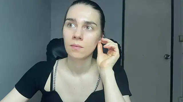 SassyJessi online show from June 18, 9:14 am