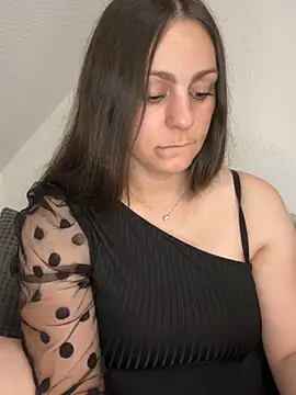 Loella-Rose online show from August 1, 9:39 pm