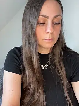 Loella-Rose online show from July 5, 11:05 am