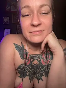quinnmariexo online show from July 31, 2:12 am