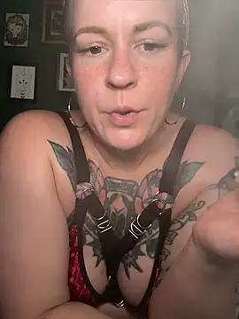 quinnmariexo online show from July 21, 8:09 pm