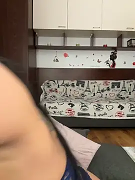 Hotmomcheckk  online show from October 18, 11:24 am