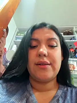 Snapshot of Sophie-hatter chatting on October 6, 3:18 pm Sophie-hatter online show from October 6, 3:18 pm