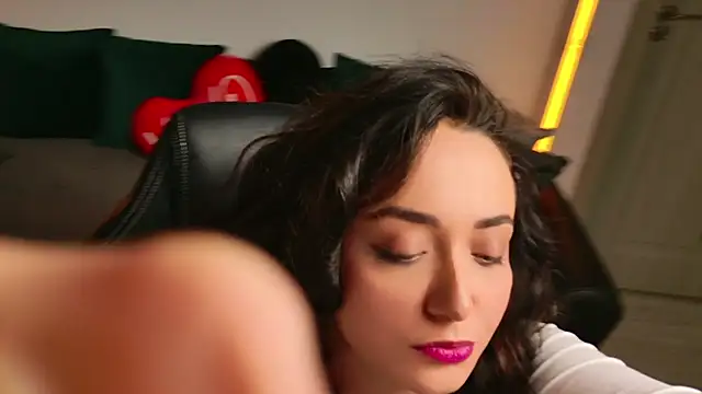 KatherineRyder online show from December 20, 4:33 pm