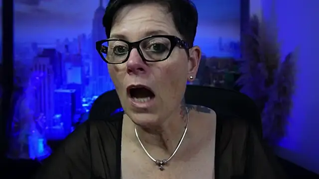 ninarandmann online show from December 1, 6:54 pm