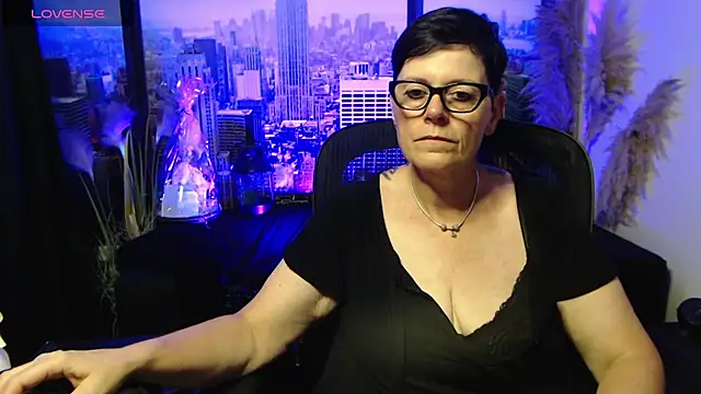 ninarandmann online show from June 26, 5:36 pm