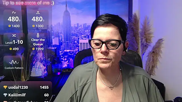 ninarandmann online show from July 31, 3:35 pm