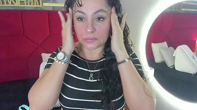 hanny milf online show from April 29, 11:57 am