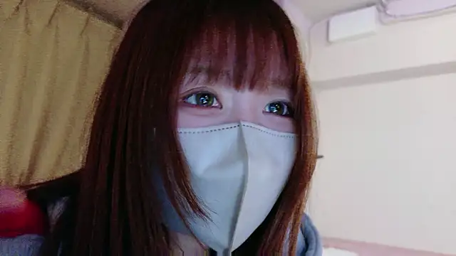 Yui-Ch online show from April 28, 12:42 pm