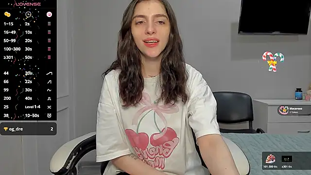 broosnica1 online show from November 23, 7:43 am