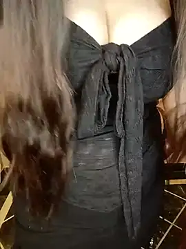 Scarlett 90 online show from July 27, 2:25 pm