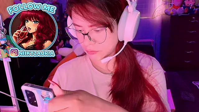  niiky online show from July 11, 11:43 am