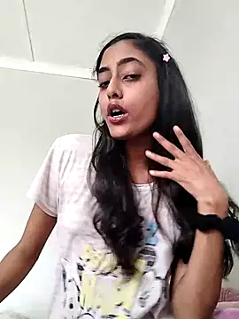 cleopatra-phaedra online show from April 2, 8:56 am