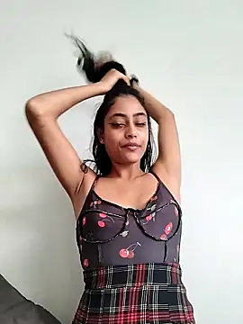 cleopatra-phaedra online show from March 26, 1:46 pm