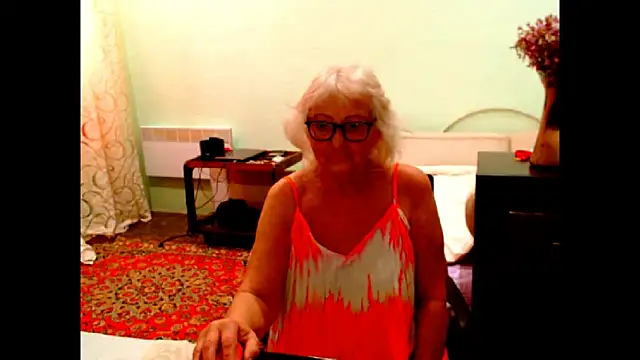 Natali7634 online show from June 15, 12:05 pm