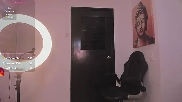 jenaa  online show from December 19, 4:32 pm