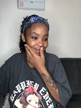 Nicole Liam  online show from December 21, 7:34 am