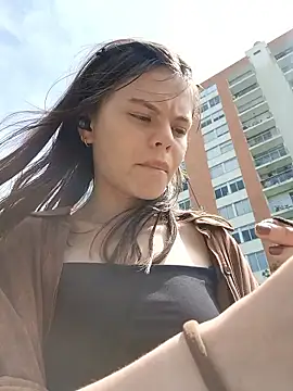 Violeta 12- online show from February 4, 3:59 pm