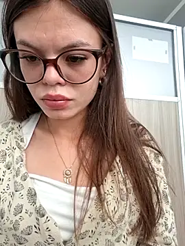 Violeta 12- online show from June 30, 4:39 pm
