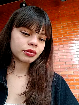 Snapshot of Violeta_12- chatting on October 6, 6:12 pm Violeta 12- online show from October 6, 6:12 pm