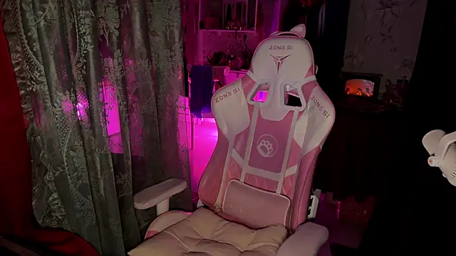 pearl princess  online show from January 13, 2:43 pm