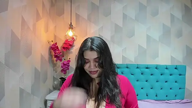 LindaBreeS online show from June 27, 2:12 pm