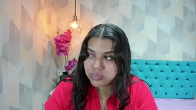 LindaBreeS online show from June 12, 2:36 pm
