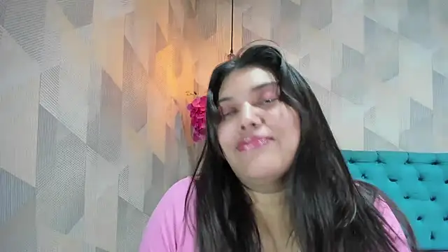LindaBreeS online show from June 15, 3:34 pm