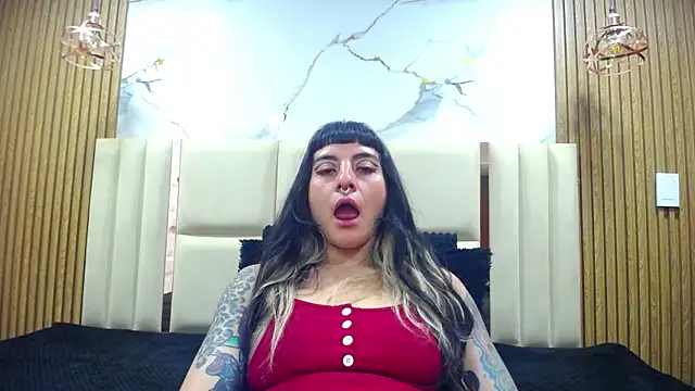Naughty Kittenm online show from June 20, 11:47 am