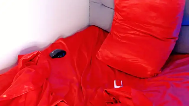 hotmask online show from February 19, 8:18 pm